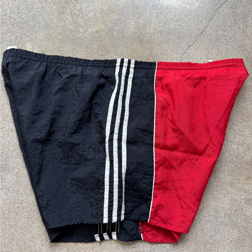 Vintage adidas original shorts